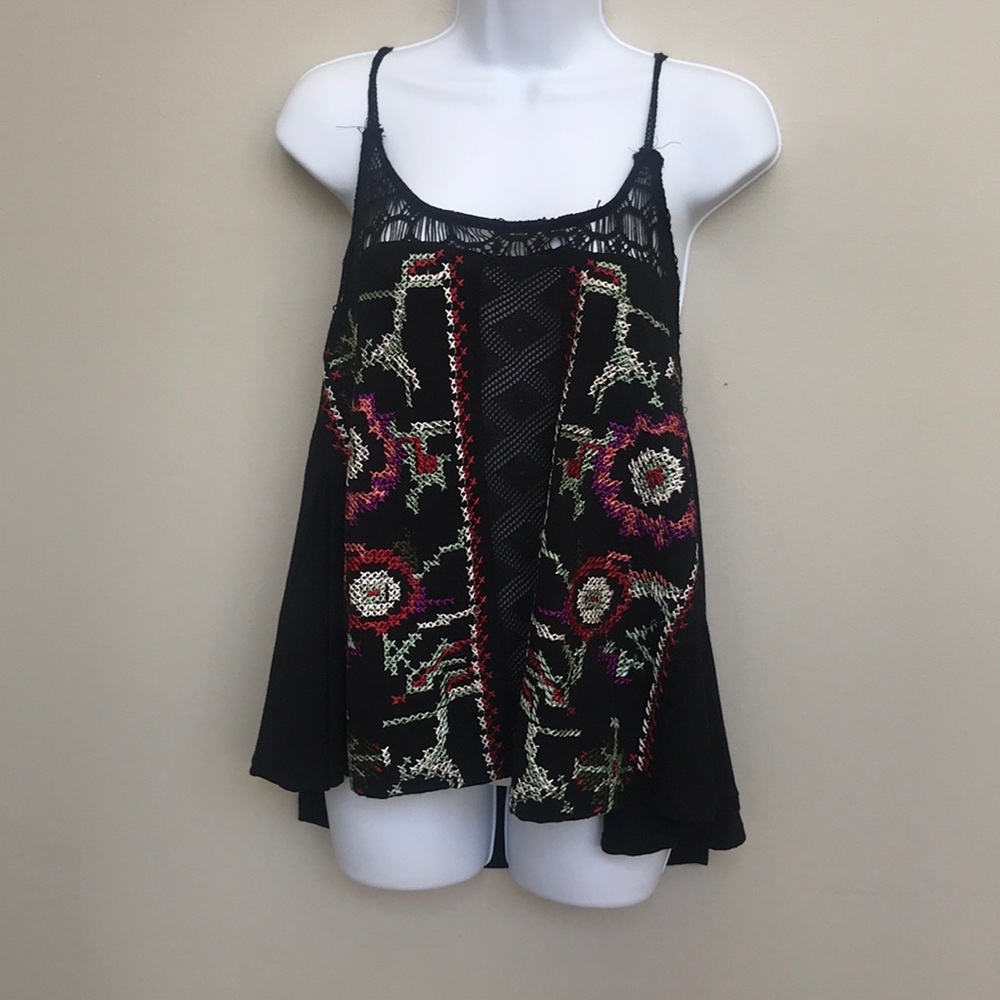 Poof! Embroidered Lace Tank Top Black Medium